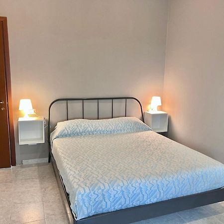 Apt Donati Home, Modernita E Comfort Con Parcheggio Gratuito Privato E Spazio Esterno Privato Cassano dʼAdda Kültér fotó