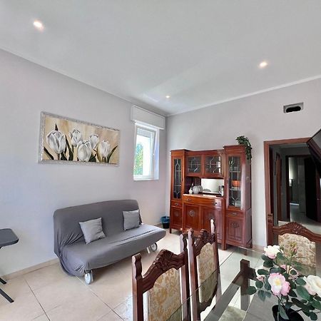 Apt Donati Home, Modernita E Comfort Con Parcheggio Gratuito Privato E Spazio Esterno Privato Cassano dʼAdda Kültér fotó