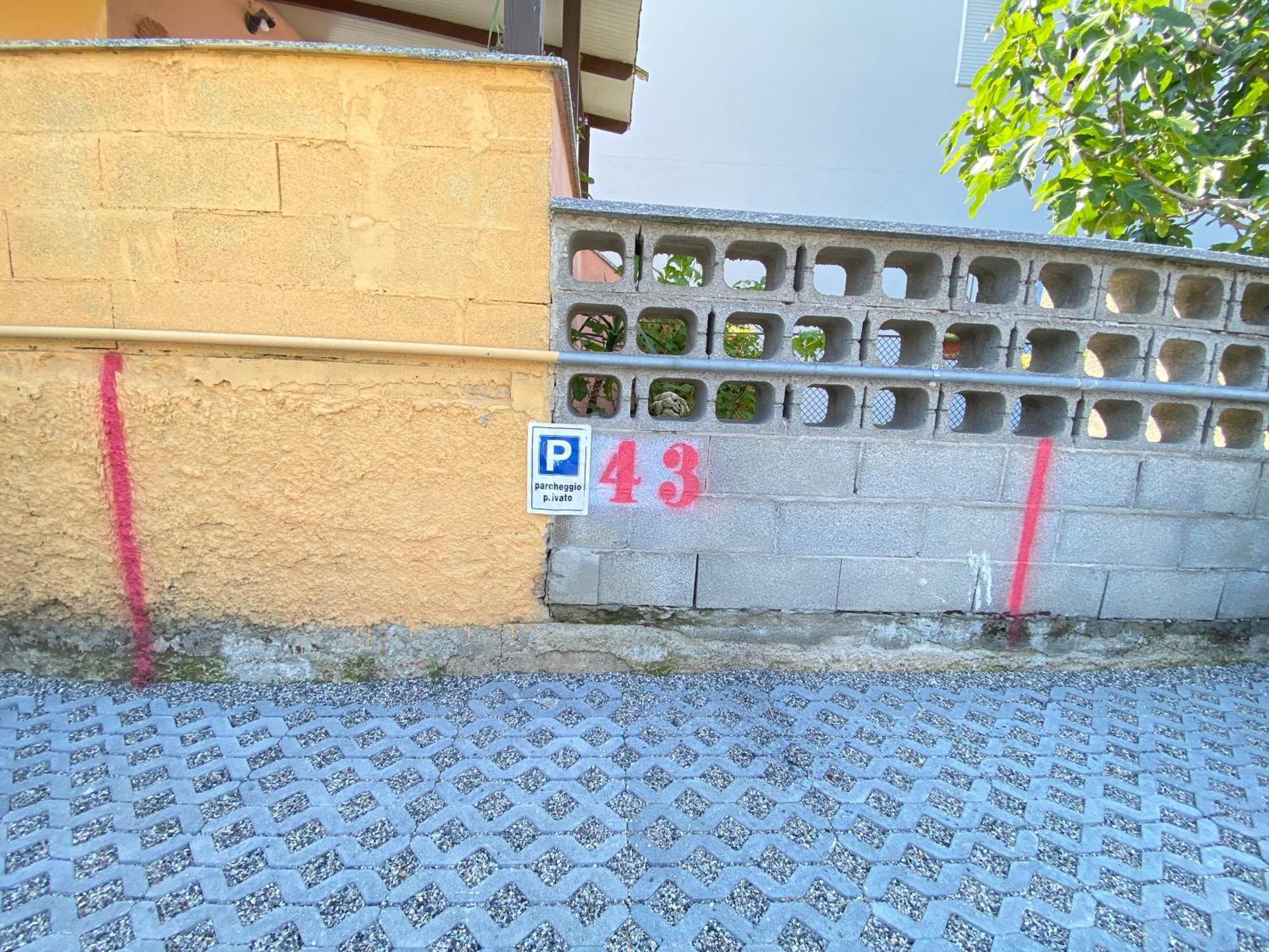 Apt Donati Home, Modernita E Comfort Con Parcheggio Gratuito Privato E Spazio Esterno Privato Cassano dʼAdda Kültér fotó